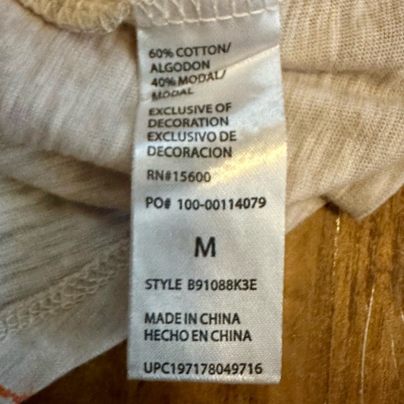 Democracy short sleeve tee paint splatter - Picture 4 of 9